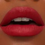 MAC Cosmetics MACximal Silky Matte Lipstick - Матовая помада, 3 г, оттенок Russian Red — фото 5