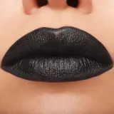 MAC Cosmetics MACximal Silky Matte Lipstick - Матовая помада, 3 г, оттенок Caviar — фото 3