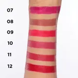 Eveline Cosmetics Kiss Me Quick! - Увлажняющая помада с матовым финишем, 4 г, оттенок 01 — фото 4