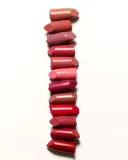 Eveline Cosmetics Kiss Me Quick! - Увлажняющая помада с матовым финишем, 4 г, оттенок 05 — фото 2