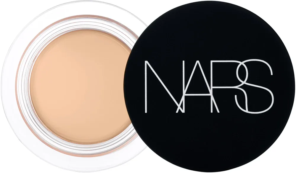 NARS SOFT MATTE Complete Concealer - Матирующий корректор для идеального покрытия, 6 г, оттенок TOFFEE