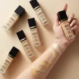 Eveline Cosmetics Wonder Match - Тональная основа с кислотой гиалуроновой, 30 мл, оттенок 40 Sand — фото 3