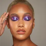 Danessa Myricks Beauty Infinite Chrome Flakes - Блестящие тени для век, оттенок Superstar — фото 3