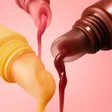 OLEHENRIKSEN Pout Preserve Peptide Lip Treatment - Увлажняющий блеск для губ, 12 мл, оттенок Crème Brûlée — фото 3