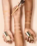 Clarins Skin Illusion Velvet - Тональная основа с матовым финишем и питательным действием, 30 мл, оттенок 112.5W — фото 3