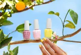 OPI Nature Strong - Лак для ногтей Give a Garnet, 15 мл, оттенок Strong Make My Daisy — фото 2