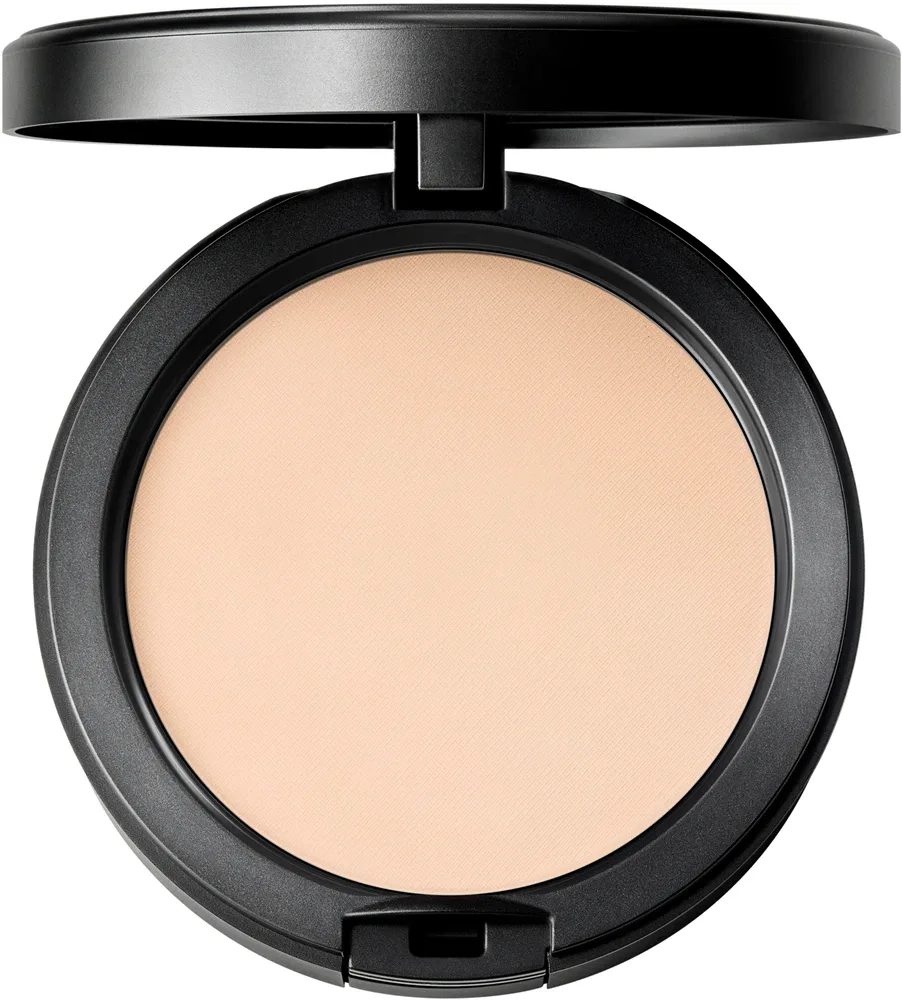 MAC Cosmetics Studio Fix Powder Plus Foundation Prefill - Матирующий пудровый тональный фон., 12 г, оттенок NC10