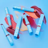 Rimmel Kind & Free - Тонирующий бальзам для губ, 1 г, оттенок 002 Apricot Beauty — фото 4