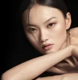 GUERLAIN Parure Gold Skin Control - Матирующий компактный тональный фонд., 8 г, оттенок 0C Cool — фото 8