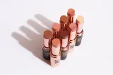 SOSU Cosmetics Blush On The Go - Румяна для скул в креме в стике, 7 г, оттенок 01 Blush Rose — фото 2
