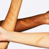 MAC Cosmetics Studio Waterweight SPF 30 Foundation - Легкий увлажняющий тональный крем SPF 30, 30 мл, оттенок NC 44 — фото 4