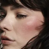 MAC Cosmetics Strobe Liquid Blush - Румяна в жидкой форме, 4 мл, оттенок Plummy Bare — фото 3