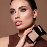 Mia Cosmetics Light Builder - Пудровый хайлайтер для лица, 9 г, оттенок 04 Zoom — фото 4