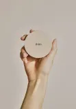 thim Luminous Skin Cushion - Долговременная основа в губке для сияния и увлажнения, 15 г, оттенок 19 Porcelain — фото 7