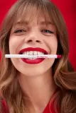 Paese The Kiss Lips Lip Liner - Карандаш для губ, 0 г, оттенок 06 Classic Red — фото 5