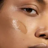 MÁDARA Skinonym Semi-Matte Peptide - Тональный крем с пептидами, 30 мл, оттенок #60 Olive — фото 3