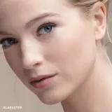 Bobbi Brown Skin Foundation Stick - Многофункциональный тональный стик, 9 г, оттенок Alabaster (C-004) — фото 3