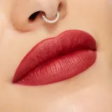 MAC Cosmetics MACximal Silky Matte Viva Glam Lipstick - Матовая помада, 3 г, оттенок Viva Heart — фото 3