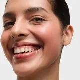 Inglot Juicy Lips Smoothing Lip Oil - Блеск для губ: олейк навильжающий до уст, 4 мл, оттенок Sweet Orange — фото 4