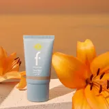 flormar Tinted Moisturizer SPF 50 - Тонизирующий увлажняющий крем Sand, 30 мл, оттенок Ivory Nude — фото 3
