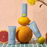 flormar Tinted Moisturizer SPF 50 - Тонизирующий увлажняющий крем Sand, 30 мл, оттенок Ivory Nude — фото 6