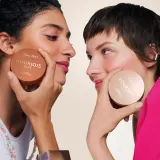 Bourjois Maxi Round Pot Highlighter - рассветный оттенок 003 Champagne, 7 g — фото 4