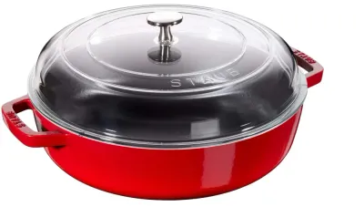 STAUB Сковорода чугунная 28см 3,7л с красной крышкой (2 сорт) 40501-038-5