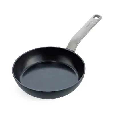 GreenPan Сковорода Evolution 20 см черная EAN 4894871006799