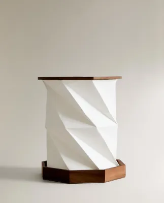 Zara Home Настольная лампа, цвет светло-бежевый, 21.5 см · 6165/047