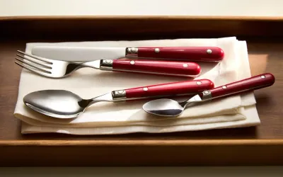 Zara Home набор столовых приборов из нержавеющей стали, цвет красный, 22.7 см