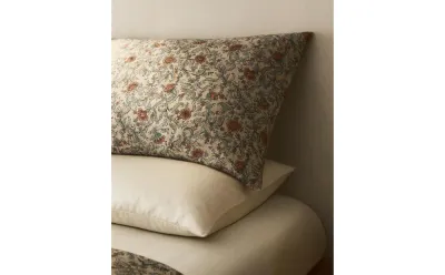 Наволочка Zara Home сатин, хлопок 100%, с цветочным принтом, 6152/091