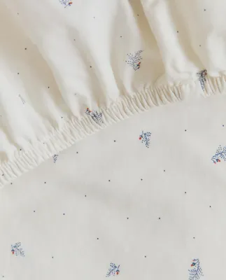 Простыня на резинке Zara Home, хлопок 100%, с растительным принтом, 1661/900