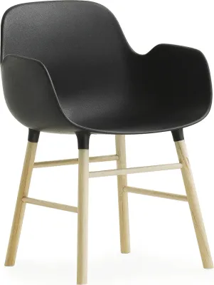 Статуэтка Normann Copenhagen Form Miniature, дерево, 13,3 см, чёрная · арт. fabr 390008