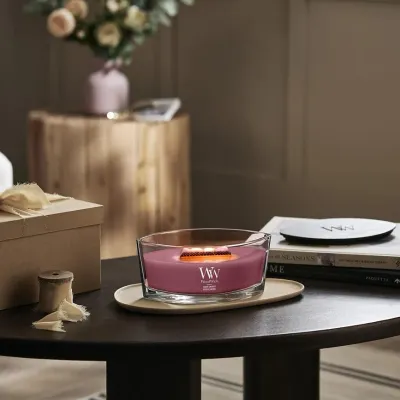 Свеча ароматическая WoodWick Hearthwick Dark Cherry