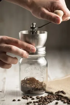 Ручная кофемолка Kilner, дерево