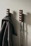 Крючок для дома Ferm Living Unda, дерево, коричневый, на 2 крючка — фото 1
