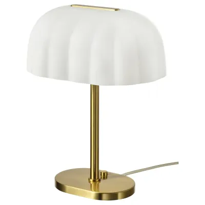 IKEA AKTERSPRING (ИКЕА АКТЕРСПРИНГ) — Лампа настольная, опаловый белый стекло/под латунь 39 см