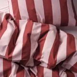 IKEA SLÅNHÖSTMAL (ИКЕА СЛОНХЁСТМАЛ) — Пододеяльник и наволочка, светло-розовый тёмно-красный/полоски 150х200/50х60 см — фото 2