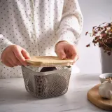 IKEA 365+ (ИКЕА 365+) — Корзина для еды с крышкой, квадратная металл/светлый серо-коричневый бамбук 15x15x11 см — фото 2