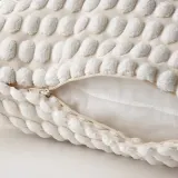 IKEA SVARTPOPPEL (ИКЕА СВАРТПОППЕЛ) — Наволочка, кремовая, 50x50 см — фото 3