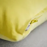 IKEA SANELA (ИКЕА САНЕЛА) — Наволочка, бледно-желтая, 40x58 см — фото 3