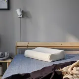 IKEA PAPEGOJBUSKE (ИКЕА ПАПЕГОЙБУСКЕ) — Эргономичная подушка, для сна на боку/спине, 33x45 см — фото 2
