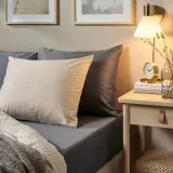 IKEA NATTJASMIN (ИКЕА НАТТЙАСМИН) — Простыня на резинке, темно-серая, 90x200 см — фото 3