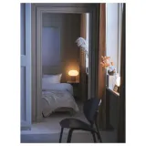 IKEA DEJSA (ИКЕА ДЕЙСА) — Настольная лампа, бежевое/опаловое белое стекло, 28 см — фото 2