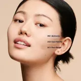 Estee Lauder Double Wear Stay-in-Place Mini - Тональная основа с защитным фактором SPF 10, 15 мл, оттенок 1N2 Ecru — фото 3