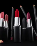 MAC Cosmetics MACximal Mini Silky Matte Lipstick - Матовая помада, 1.7 г, оттенок Diva — фото 8