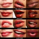 MAC Cosmetics Lustreglass Sheer-Shine Lipstick - Блестящая помада, 3 г, оттенок Kissmet — фото 6