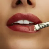 MAC Cosmetics Lustreglass Sheer-Shine Lipstick - Блестящая помада, 3 г, оттенок PDA — фото 3