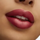 MAC Cosmetics Lustreglass Sheer-Shine Lipstick - Блестящая помада, 3 г, оттенок Beam There, Done That — фото 5