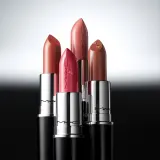 MAC Cosmetics Lustreglass Sheer-Shine Lipstick - Блестящая помада, 3 г, оттенок Spice it Up! — фото 5